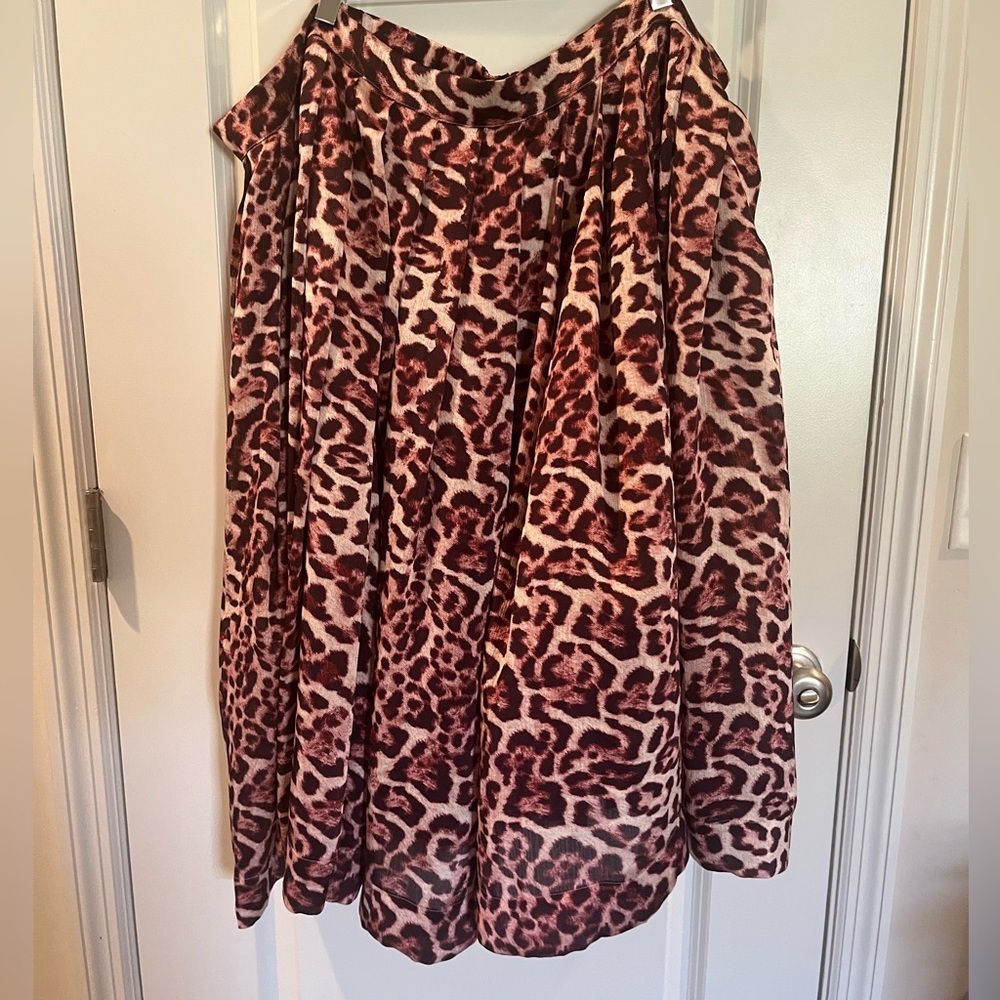 The Drop Animal Print Pleated MIDI Skirt in maroon and pink